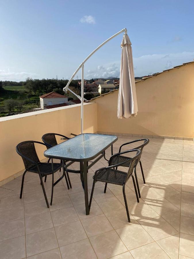 La Soffitta Di Bampina Appartement Perivólion Buitenkant foto