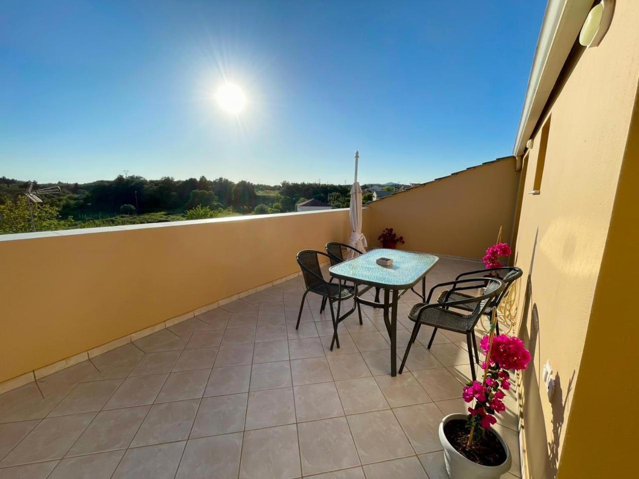 La Soffitta Di Bampina Appartement Perivólion Buitenkant foto