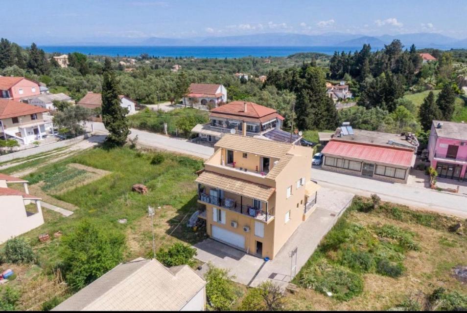 La Soffitta Di Bampina Appartement Perivólion Buitenkant foto