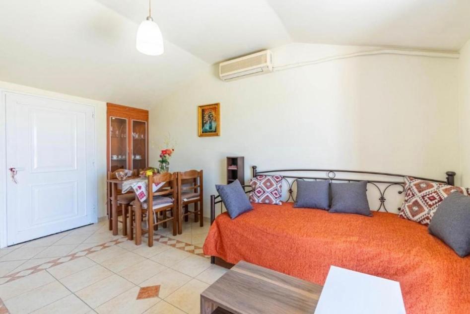 La Soffitta Di Bampina Appartement Perivólion Buitenkant foto