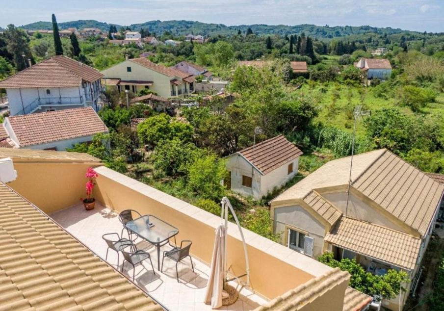 La Soffitta Di Bampina Appartement Perivólion Buitenkant foto
