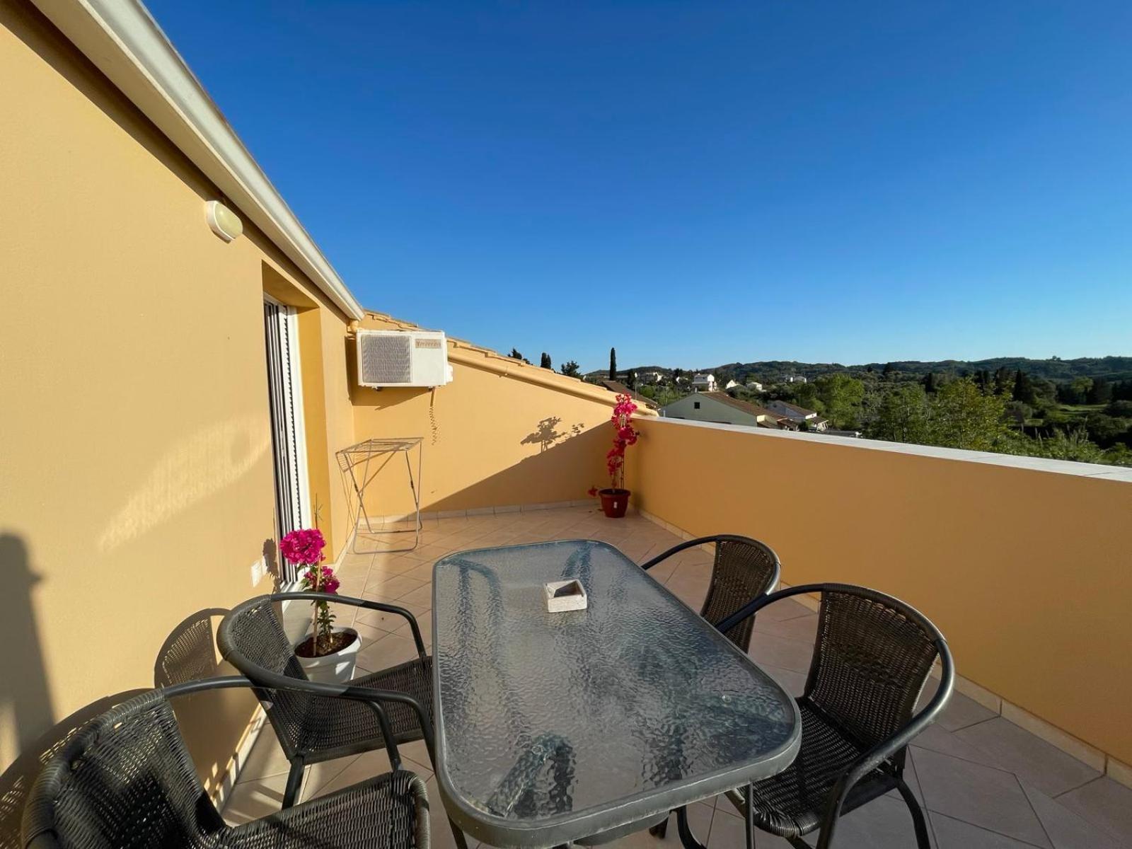 La Soffitta Di Bampina Appartement Perivólion Buitenkant foto